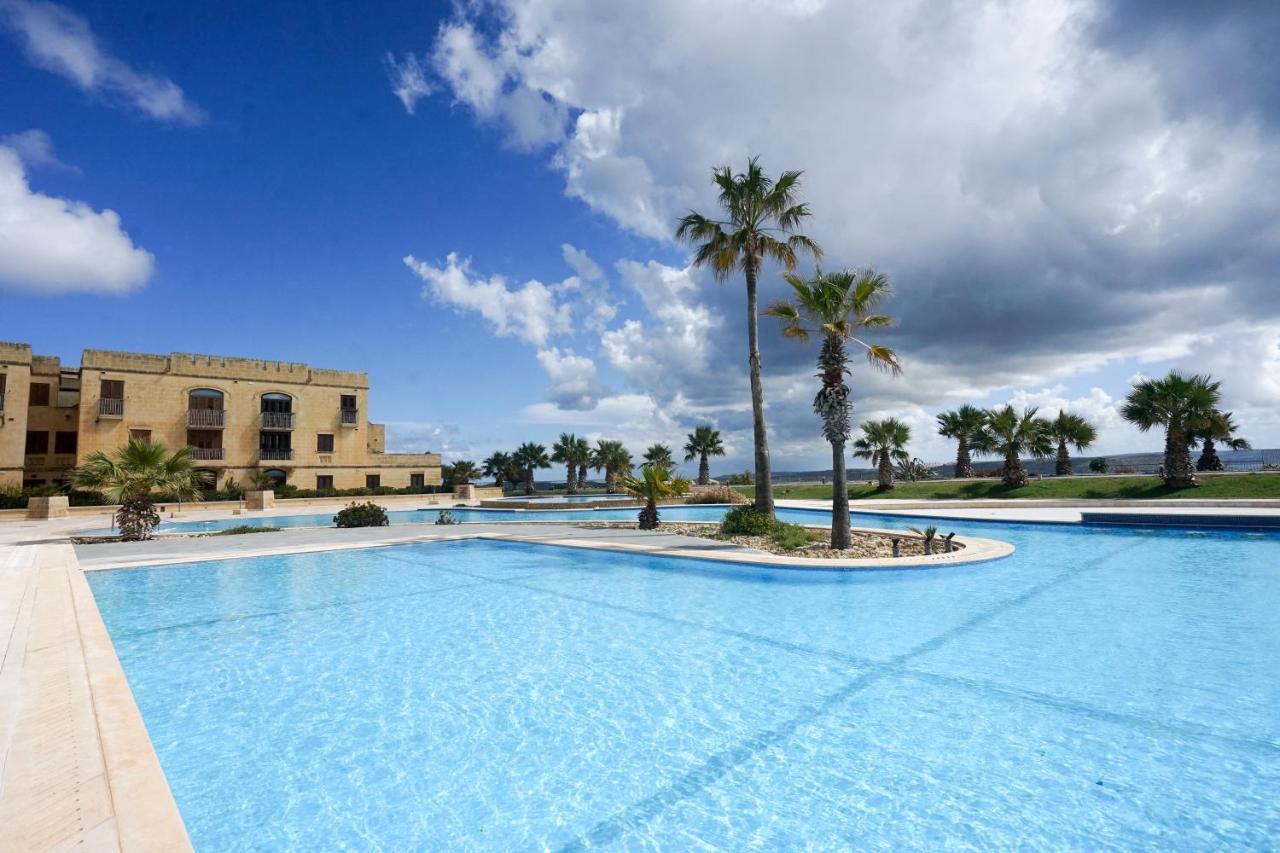 Gee9Teen At Fort Chambray Villa Mgarr Exteriör bild