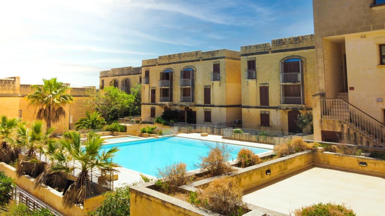 Gee9Teen At Fort Chambray Villa Mgarr Exteriör bild